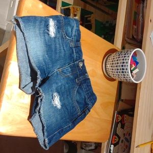 size 6x/7 CHILDREN'S PLACE shorties short court in denim blue
